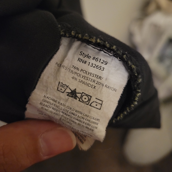 Scrub Set - Picture 3 of 6